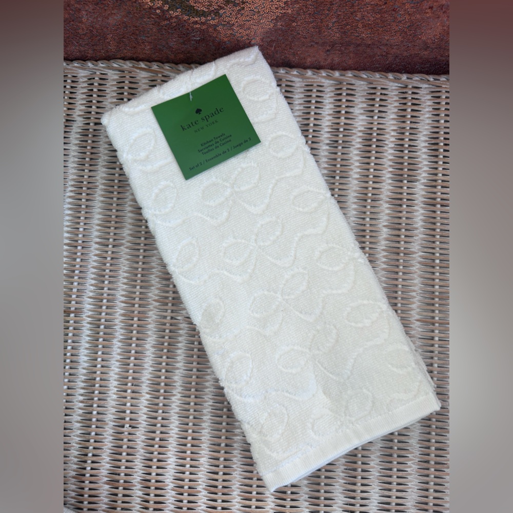 #19 Kate Spade New York Bow Kitchen Towels